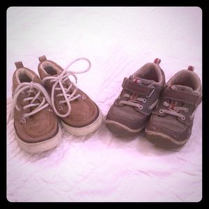 2 pairs of toddler size 7 shoes